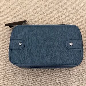 SEALED NEW 2025 Therabody UNITED AIRLINES Business Class Polaris Amenity Kit